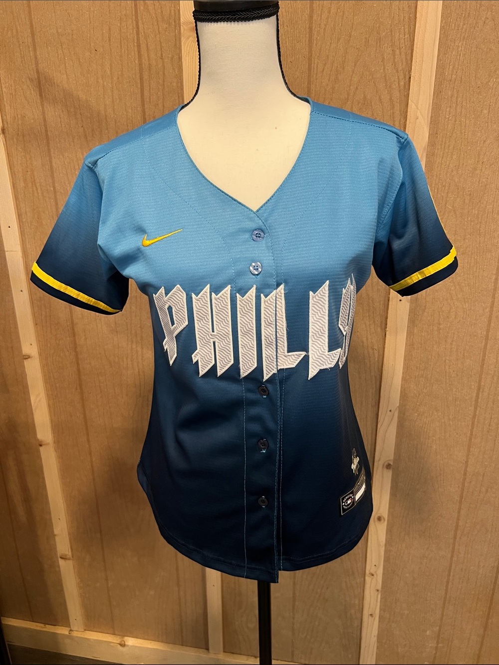 Women’s city connect Jersey.
